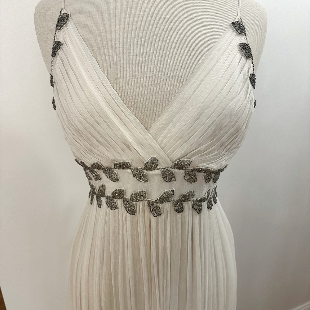 100% Silk Saja Wedding Dress